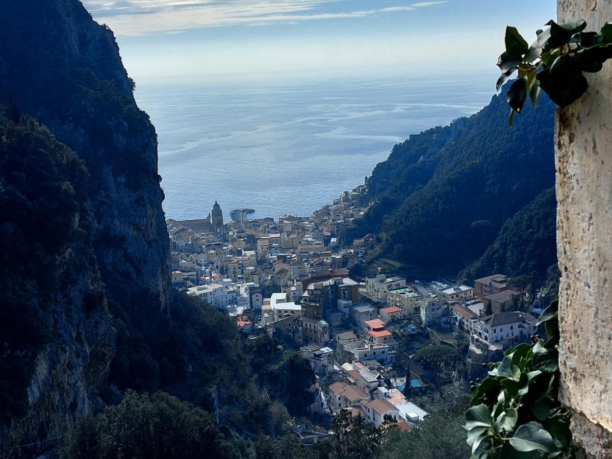 Vittoria House Centro Storico Villa Amalfi Exterior photo