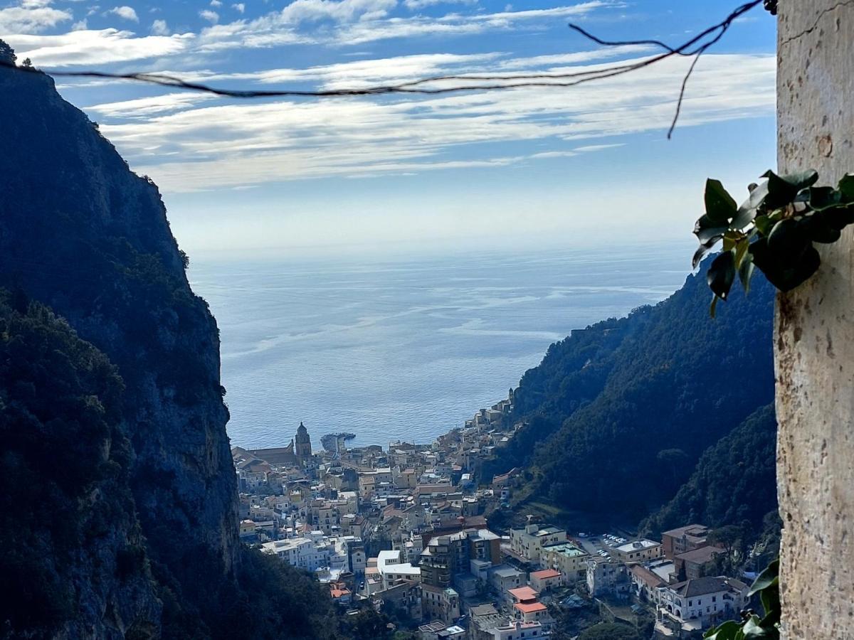 Vittoria House Centro Storico Villa Amalfi Exterior photo